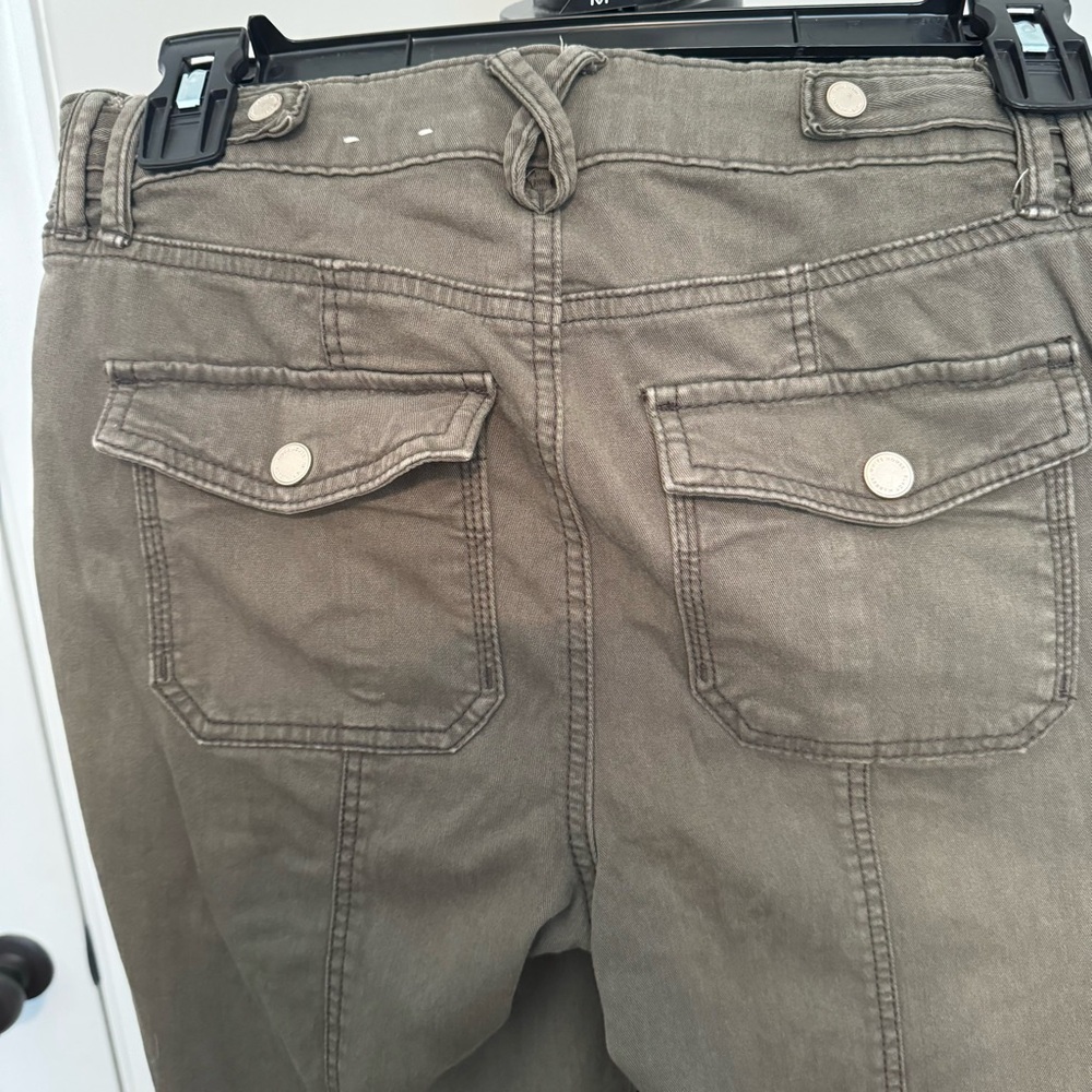 White House Black Market Straight Cropped Women’s Jeans. Size 4. Black.